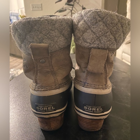 Sorel size 7 Women’s duck boot - Picture 4 of 4